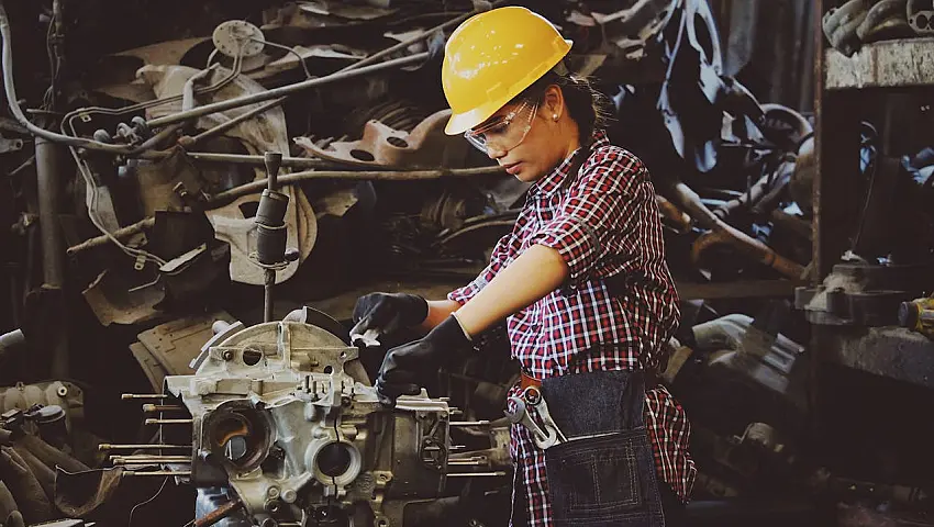 Why Strategic Light Industrial Staffing is Your Competitive Edge in 2025-26